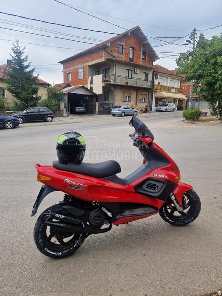 Gilera runner