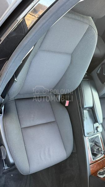 Mercedes Benz C 180 Avan zame