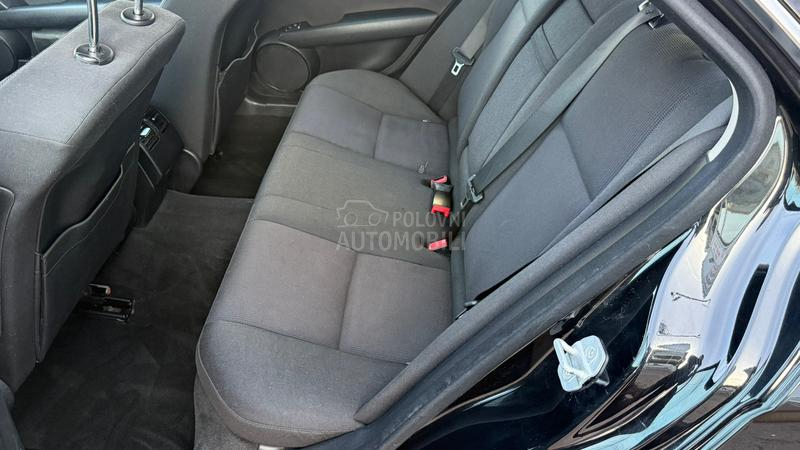 Mercedes Benz C 180 Avan zame