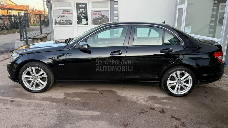 Mercedes Benz C 180 Avan zame