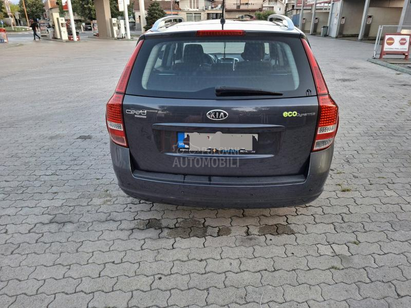 Kia cee`d sw 