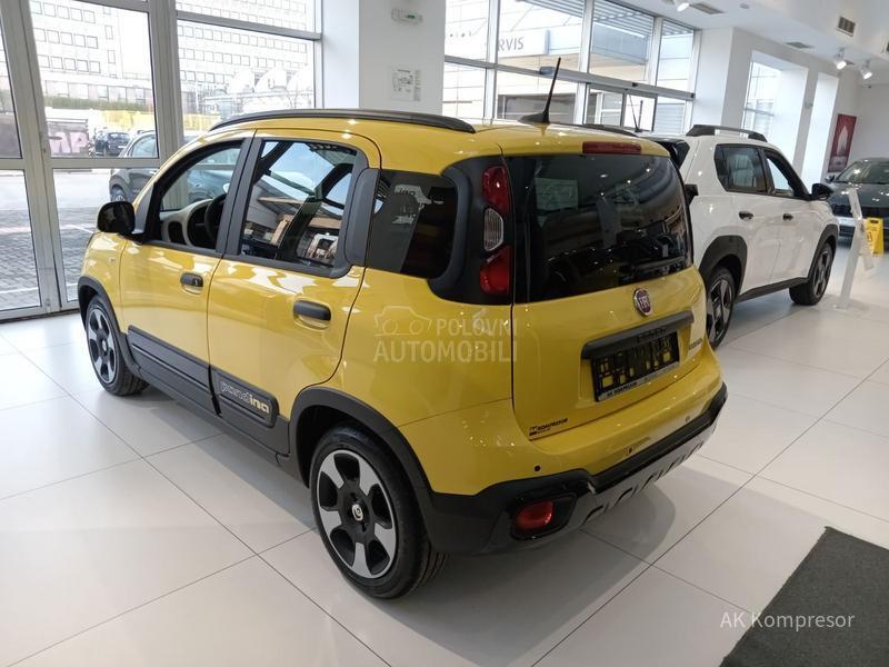Fiat Panda MHEV CROSS
