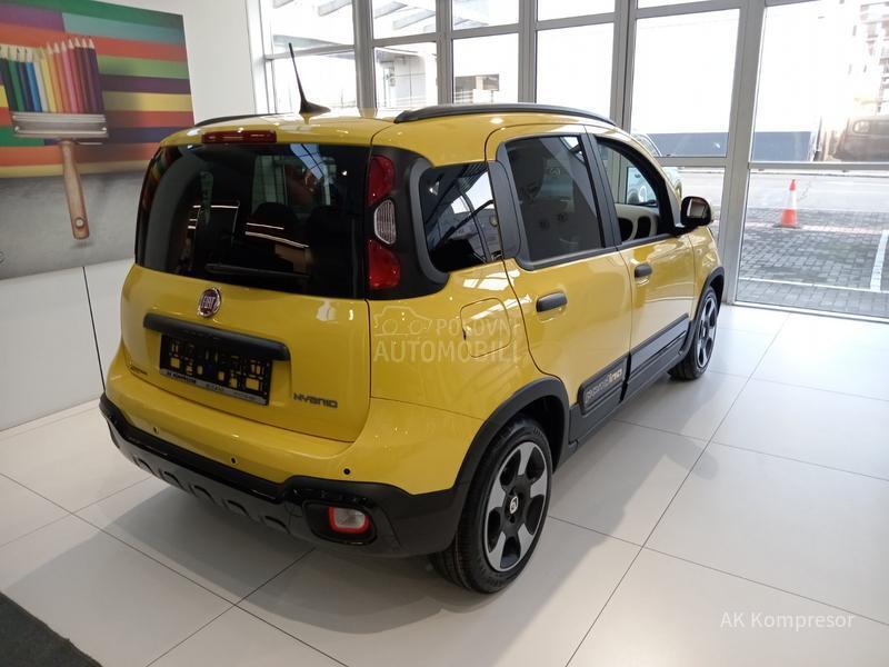 Fiat Panda MHEV CROSS