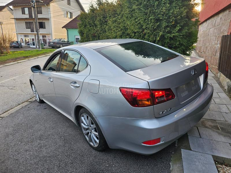 Lexus IS 220 2.2d