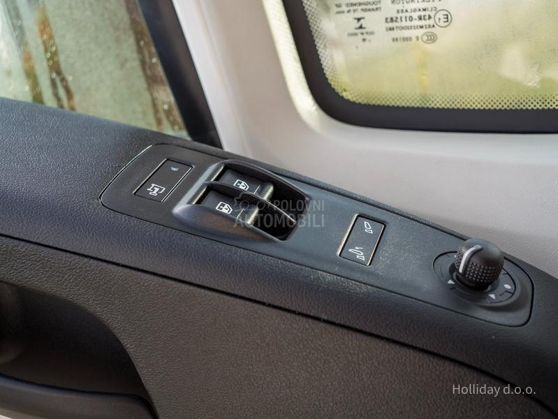 Peugeot Boxer L4H2 2.0 BlueHDI