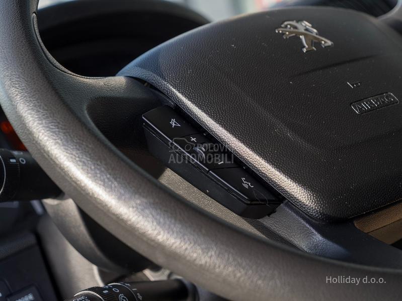 Peugeot Boxer L4H2 2.0 BlueHDI