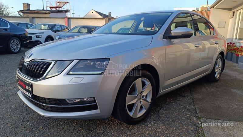 Škoda Octavia 1.6 TDI STYLE
