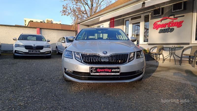 Škoda Octavia 1.6 TDI STYLE