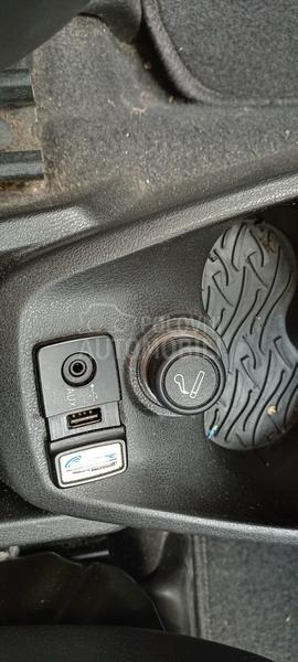 Lancia Ypsilon 1,3 lanac 4 cilindra