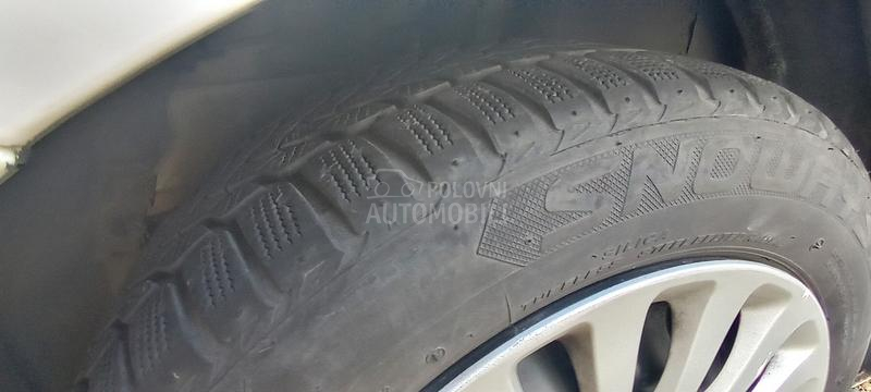 Lancia Ypsilon 1,3 lanac 4 cilindra