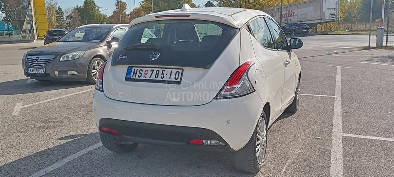 Lancia Ypsilon 1,3 lanac 4 cilindra