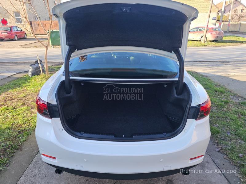 Mazda 6 2.0i REVOLUTION AT