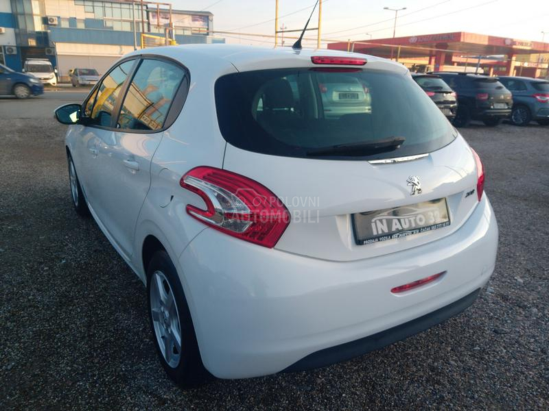 Peugeot 208 1.4 hdi