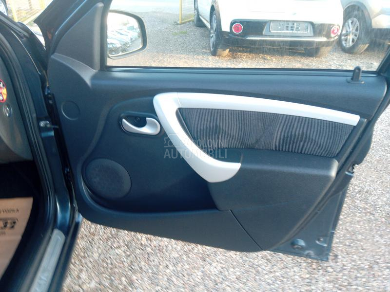 Dacia Sandero 1.4 8V tng