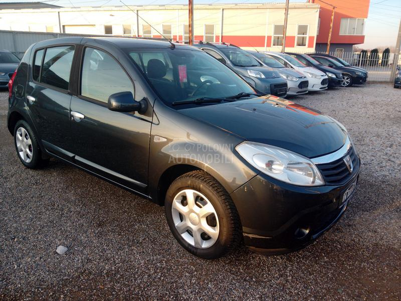 Dacia Sandero 1.4 8V tng