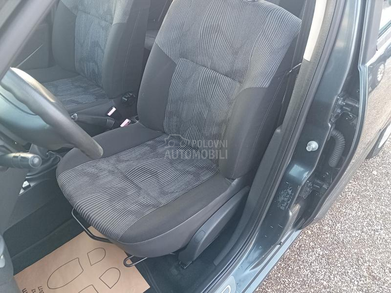 Dacia Sandero 1.4 8V tng