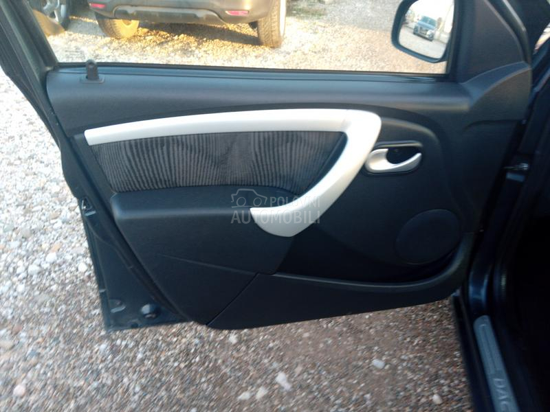 Dacia Sandero 1.4 8V tng
