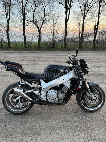 Yamaha Yzf750