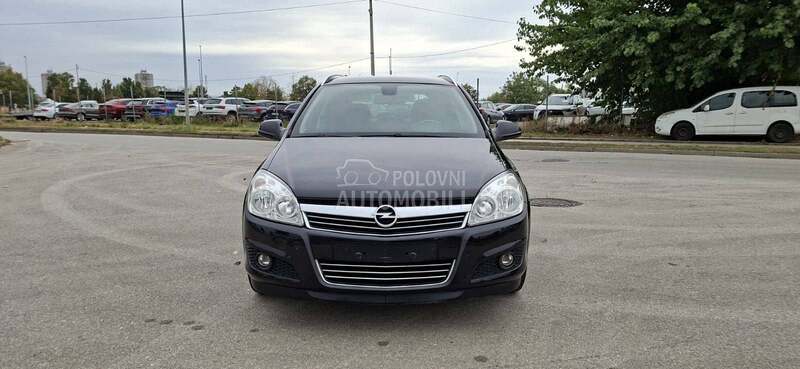 Opel Astra H 1.6 16v C.O.S.M.O