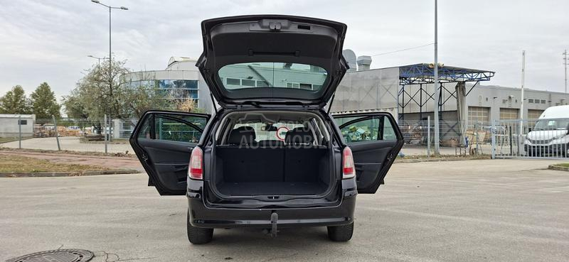 Opel Astra H 1.6 16v C.O.S.M.O