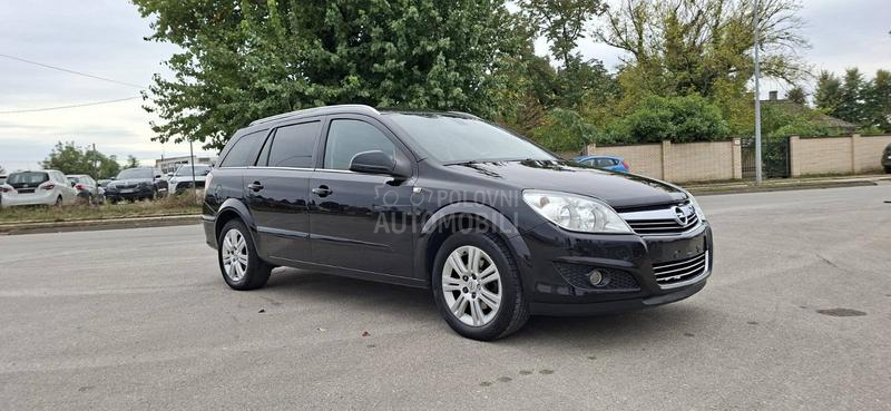 Opel Astra H 1.6 16v C.O.S.M.O