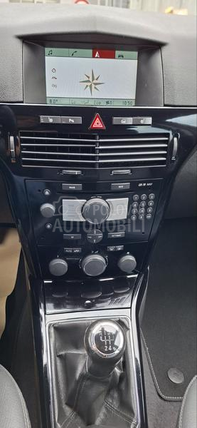 Opel Astra H 1.6 16v C.O.S.M.O