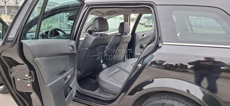 Opel Astra H 1.6 16v C.O.S.M.O