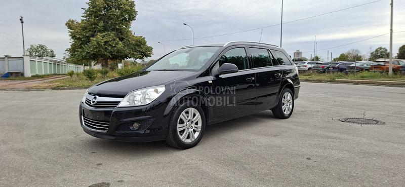 Opel Astra H 1.6 16v C.O.S.M.O