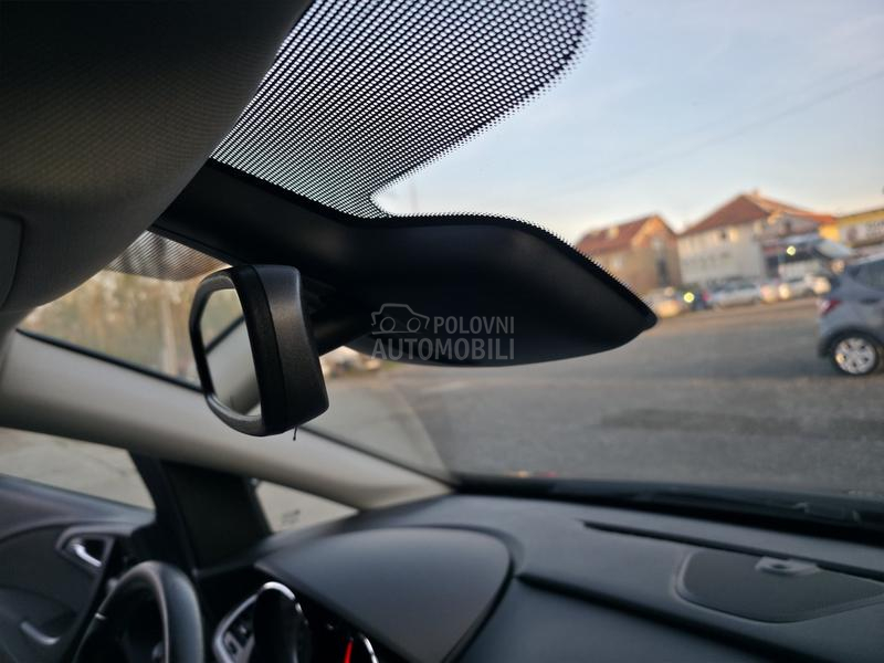 Opel Astra J 1.6 TDCI