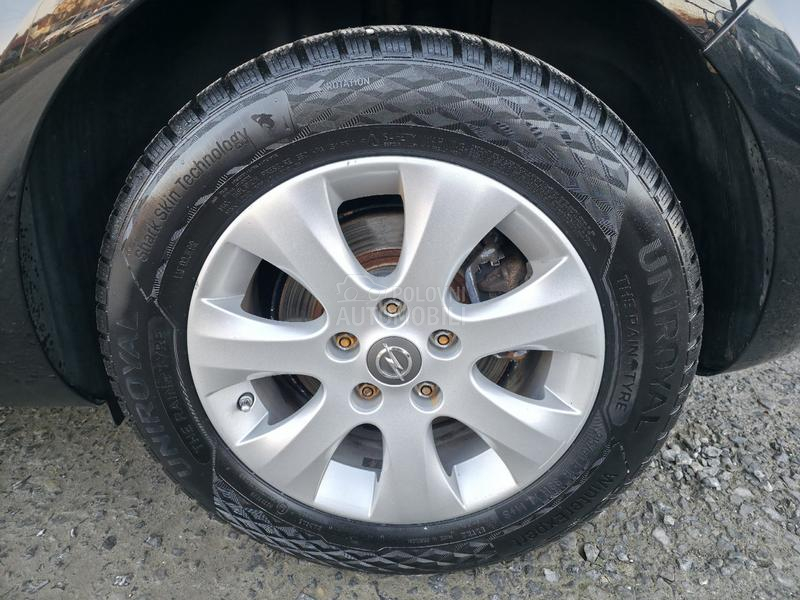 Opel Astra J 1.6 TDCI