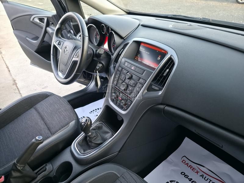 Opel Astra J 1.6 TDCI
