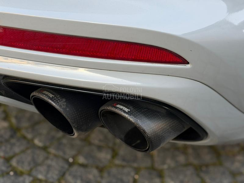 Porsche Panamera 4S Sport Chrono