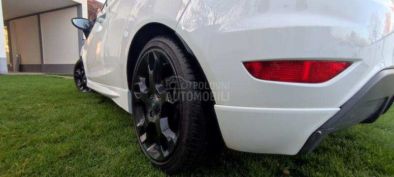 Ford Fiesta SPORT