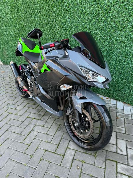 Kawasaki Ninja 400