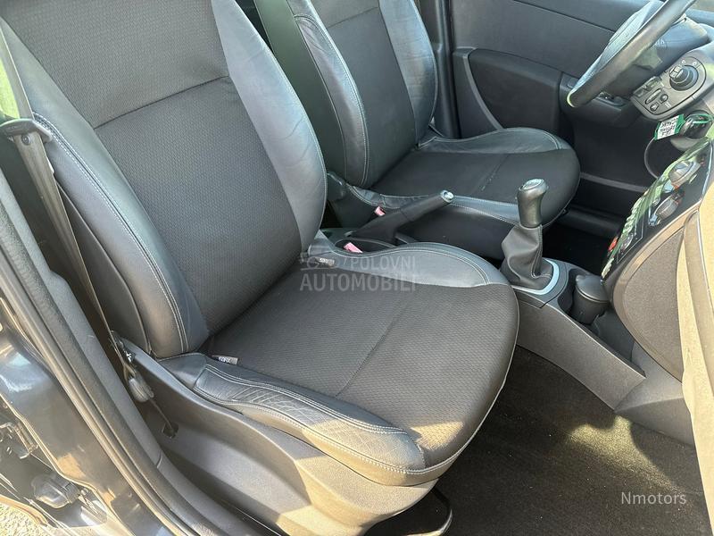 Renault Clio 1.5 DCI