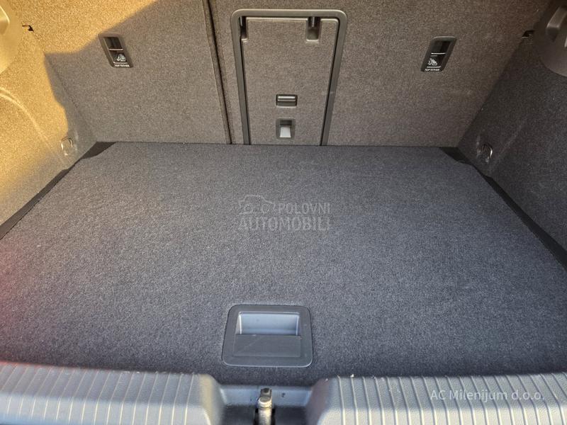 Volkswagen Golf 8 2.0 Tdi-Dsg