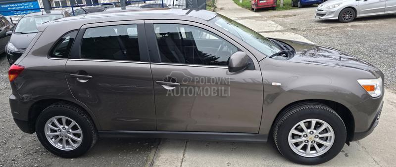 Mitsubishi ASX 1.8 DI-D N.A.V.I