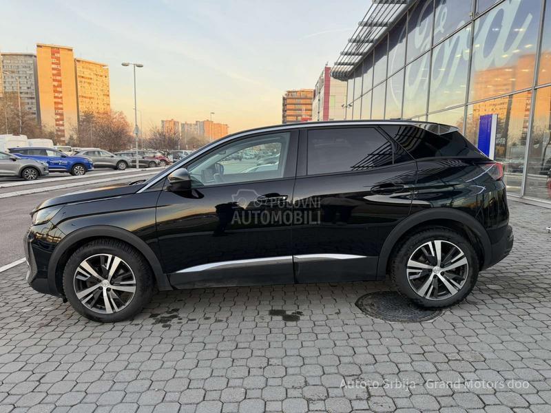 Peugeot 3008 1.2 PureTech ALLURE