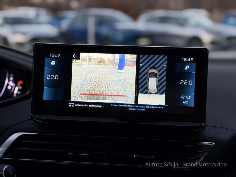 Peugeot 3008 1.2 PureTech ALLURE