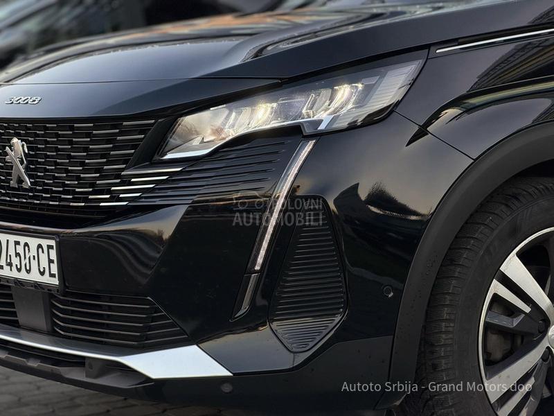 Peugeot 3008 1.2 PureTech ALLURE