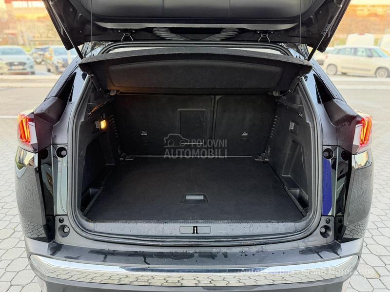 Peugeot 3008 1.2 PureTech ALLURE