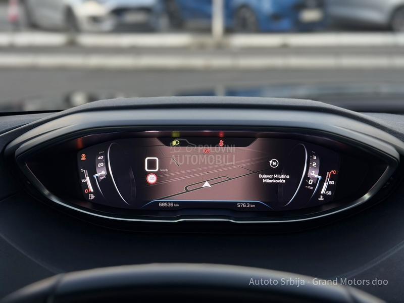 Peugeot 3008 1.2 PureTech ALLURE