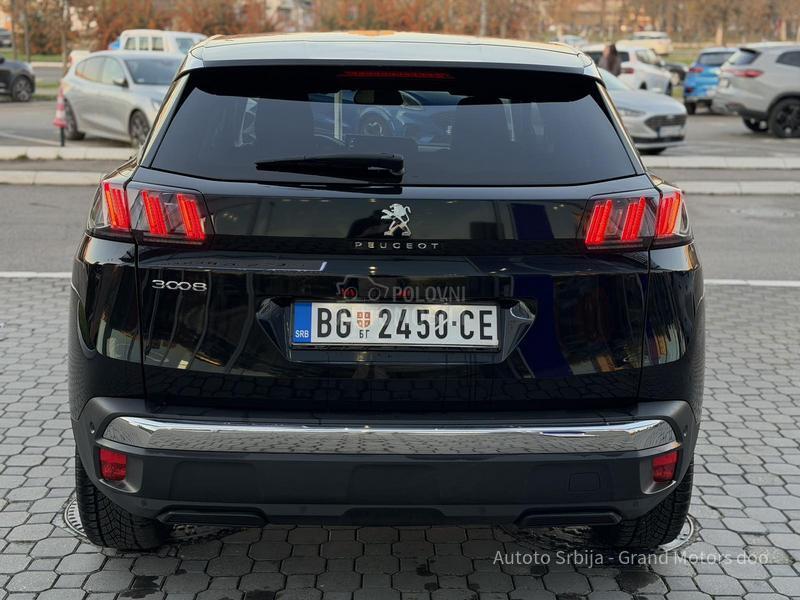 Peugeot 3008 1.2 PureTech ALLURE