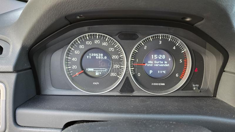 Volvo V70 1.6D/AUTOMA T/CH