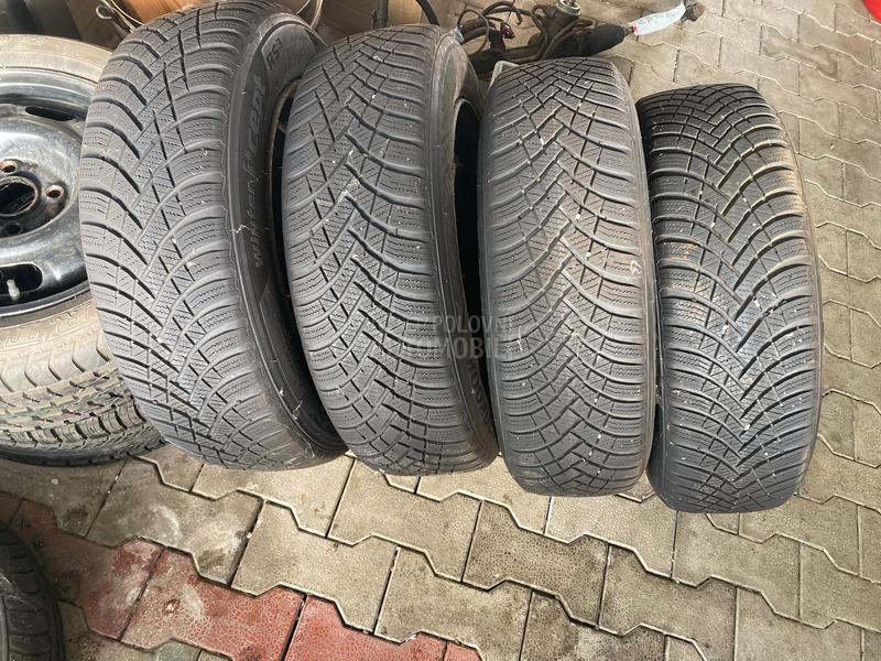 Hankook 185/65 R15 Zimska