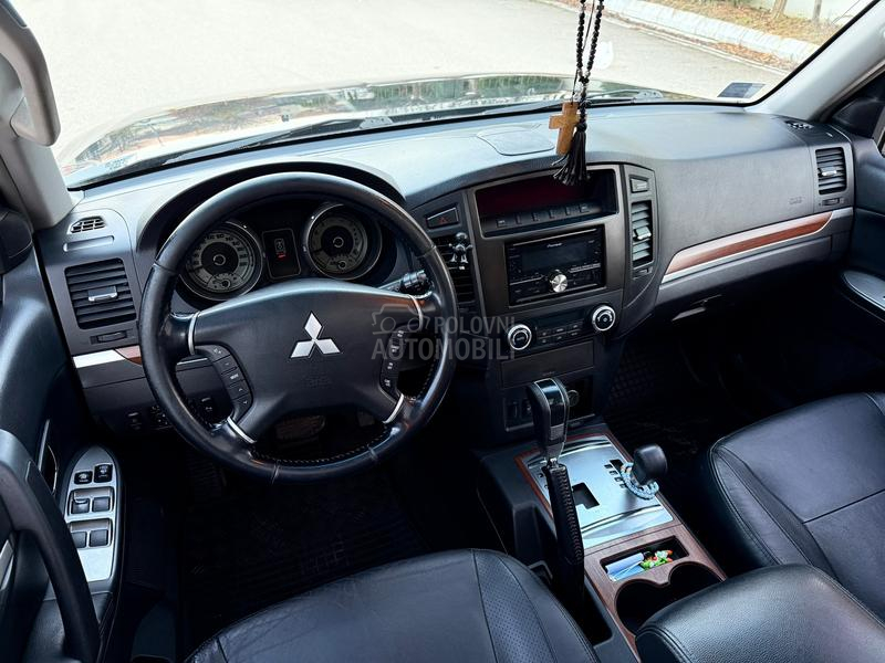 Mitsubishi Pajero 3.2 DI-D mk4 N1