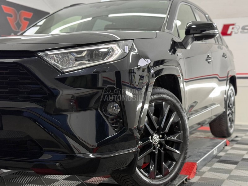 Toyota RAV 4 BLACK EDITION