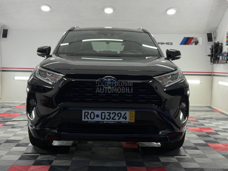 Toyota RAV 4 BLACK EDITION
