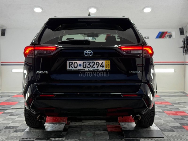 Toyota RAV 4 BLACK EDITION