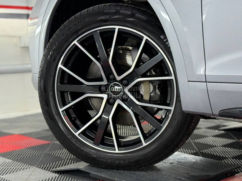 Audi Q5 SportbackSlineMatrix